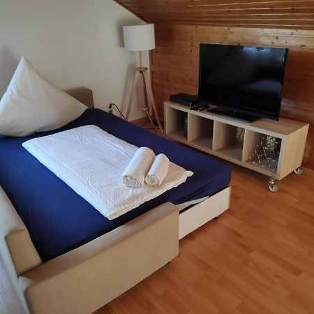 Studio Apartment Bermatingen ภายนอก รูปภาพ