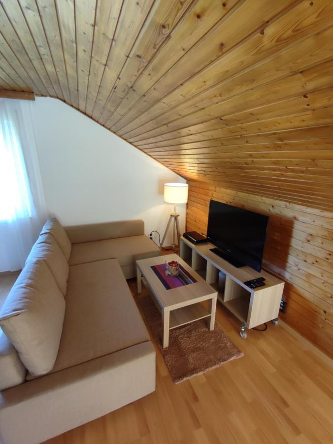 Studio Apartment Bermatingen ภายนอก รูปภาพ